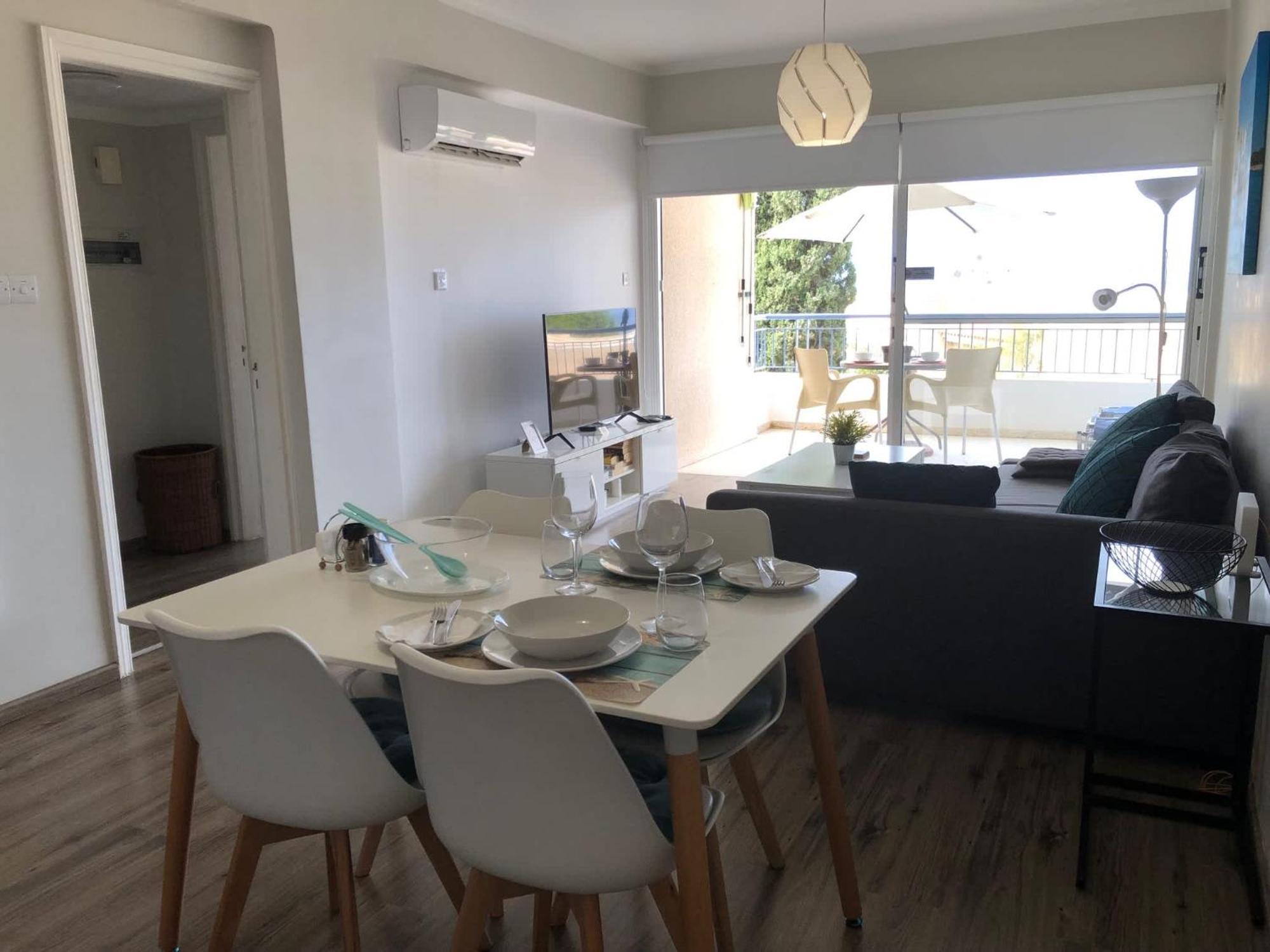 Kings Palace - Modern And Stylish 1 Bedroom Apartment بافوس المظهر الخارجي الصورة